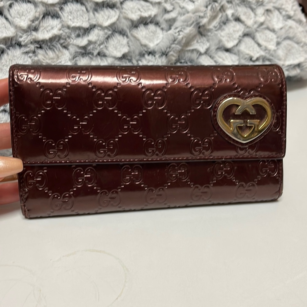 Authentic Gucci wallet.